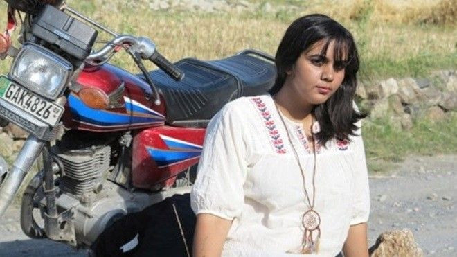 Phượt vòng quanh thế giới một mình bằng xe máy như nữ 9X Pakistan Ảnh 2
