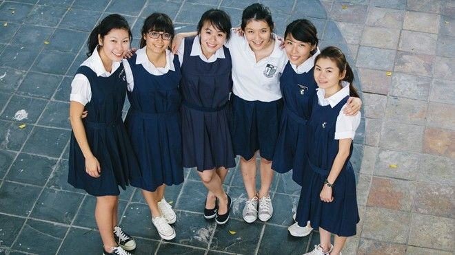 Quên chuyện ai yêu ai bỏ nhau đi, hôm nay là ngày của tình bạn! Ảnh 2