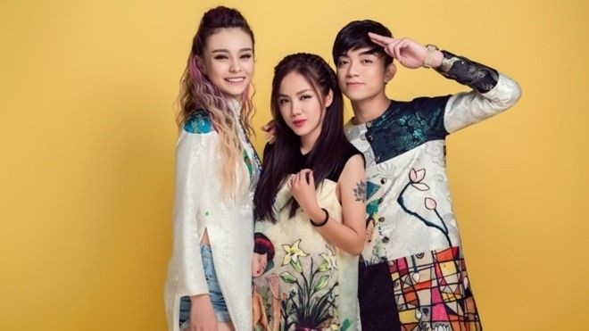 Soobin, MLee và Phương Ly xúng xính áo dài đón tết Ảnh 2