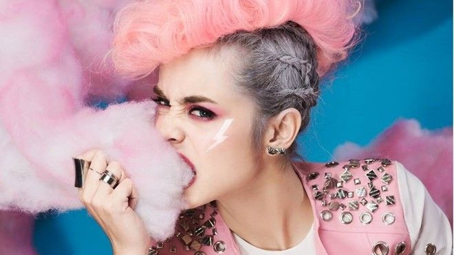 Mlee nổi bần bật với những màu tóc chất phát ngất Ảnh 2
