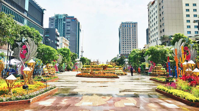 Du hí đường hoa Nguyễn Huệ qua check-in của hội Instagram Ảnh 2