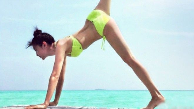 Lý Băng Băng khoe dáng bikini ngọt ngào đầu xuân Ảnh 2