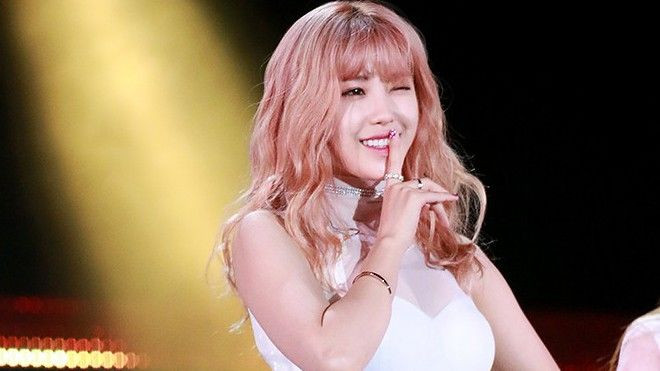 Kiều nữ Kpop gợi cảm tham gia show quân ngũ Ảnh 2