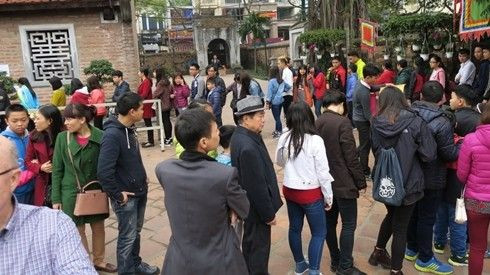 Người Việt chỉ xếp hàng khi bị bắt buộc? Ảnh 2