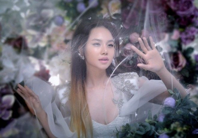 Đinh Ngọc Diệp 'ghi điểm' cùng phong cách thời trang gợi cảm và quyến rũ Ảnh 2