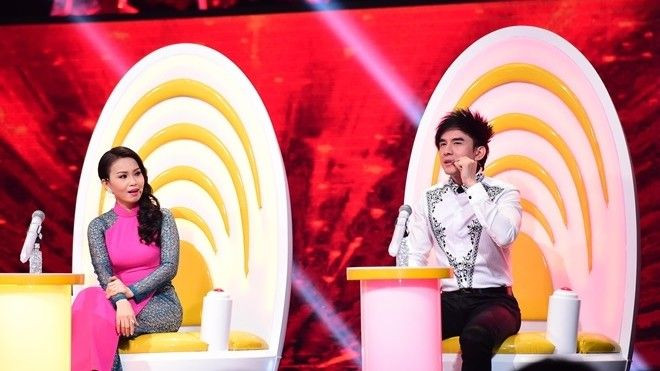 'Thần tượng Bolero': 4 HLV mang những màu sắc nào để 'quyến rũ' thí sinh? Ảnh 2