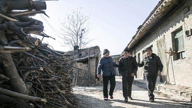 Câu chuyện cảm động: Đôi vợ chồng già và người đàn ông tâm thần Ảnh 2