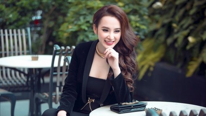 Angela Phương Trinh: ‘Suýt ngất xỉu khi học sửa xe cho phim mới’ Ảnh 2