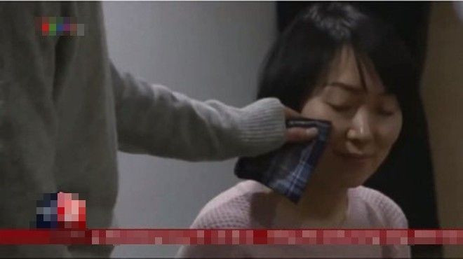 Kỳ lạ dịch vụ thuê 'soái ca' lau nước mắt của phụ nữ Nhật Ảnh 2