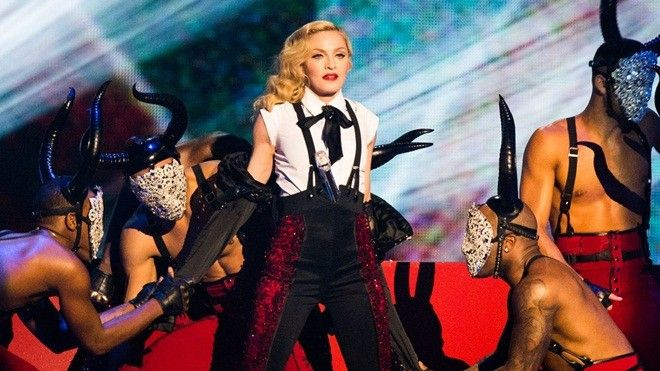 'Khiêu dâm, tục tĩu và dối trá'… Madonna sẽ không được biểu diễn ở Singapore Ảnh 2