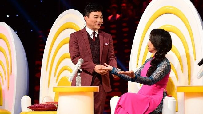 HLV Quang Linh 'tung chiêu độc' xoay chuyển tình thế ở tập 3 'Thần tượng Bolero' Ảnh 2