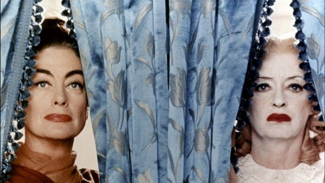 Cha đẻ 'American Horror Story' làm phim về minh tinh đại chiến Ảnh 2