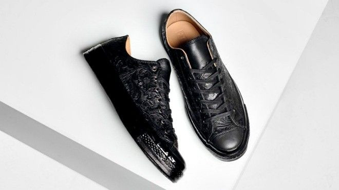 Cận cảnh đôi giày sắp khiến các fashionista phát cuồng Ảnh 2