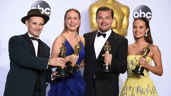 Phát hiện kỳ thú: Tượng Oscar 'lột xác', Leo lập tức giải được 'lời nguyền' Ảnh 2