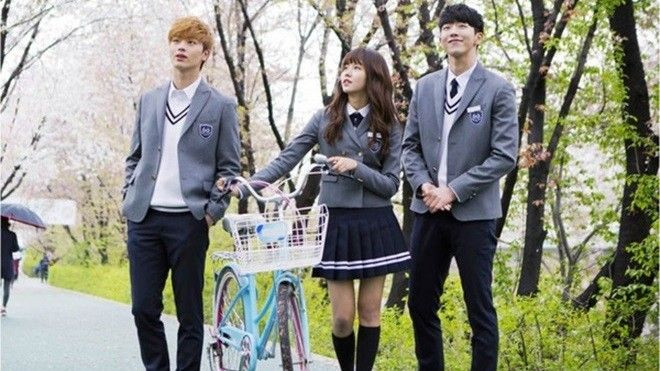 Nỗi khổ phía sau những bộ đồng phục đáng yêu của nữ sinh Hàn Quốc Ảnh 2