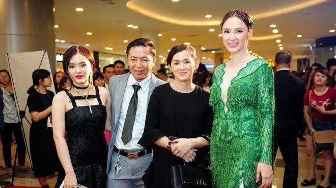 Angela Phương Trinh nổi bần bật trong thiết kế của Lê Thanh Hòa Ảnh 2