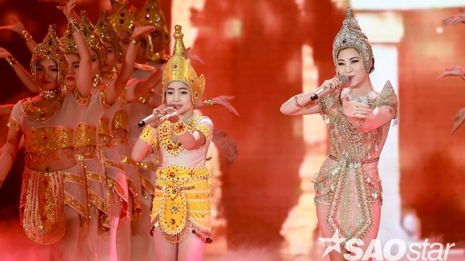 Hương Tràm - Maya: 2 đội chơi mặc đẹp nhất liveshow 8 The Remix Ảnh 2