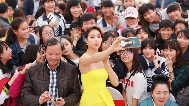 Phạm Hương 'rực sáng' trong sự kiện Việt - Nhật tại Hà Nội Ảnh 2