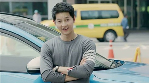 Song Joong Ki: Vẫn hút fan với style cực đơn giản! Ảnh 2