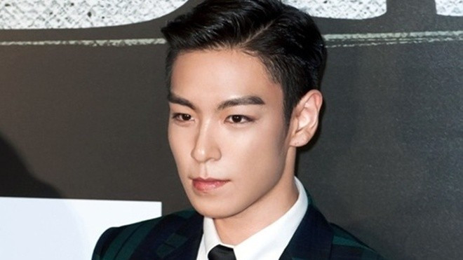 T.O.P (Big Bang) xin lỗi và cảm thấy xấu hổ vì hành động gạt tàn thuốc Ảnh 2
