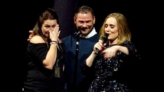 Adele một lần nữa bất ngờ lấy nước mắt khán giả ngay trên sân khấu Ảnh 2