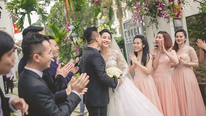 Á hậu Ngô Trà My khoe ảnh cưới ngập tràn hạnh phúc Ảnh 2