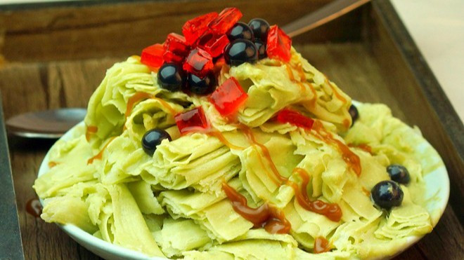 Giới trẻ Hà thành đổ xô đi ăn loạt kem mới lạ Ảnh 2