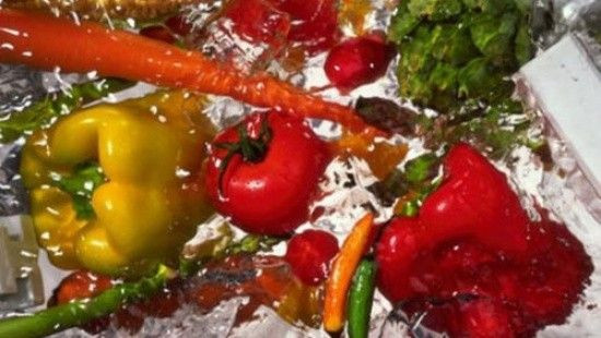 Ngâm nước muối: Sai lầm tai hại khi rửa rau quả cần bỏ ngay Ảnh 2