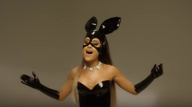 Ariana Grande bất ngờ tung clip 'hát chay' single mới, khoe chất giọng cực khủng Ảnh 2