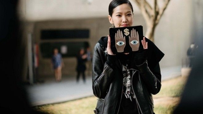 Street style ấn tượng tại Seoul Fashion Week Xuân Hè 2016 Ảnh 2