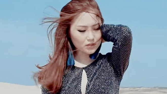 Hương Tràm bất ngờ tung ca khúc mới ngay trước thềm Gala The Remix 2016 Ảnh 2