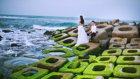 Phú Yên đẹp như mơ trong ảnh cưới chụp tại điểm quay 'Hoa vàng cỏ xanh' Ảnh 2