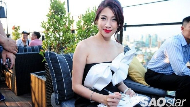 Pha Lê: 'Nhạc sĩ Lương Minh luôn động viên khi tôi hoang mang và sợ sệt' Ảnh 2