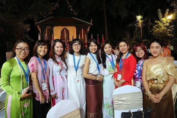 "Bất kì giấc mơ nào cũng có thể thành hiện thực nếu chúng ta tin tưởng, kiên trì, liên tục nỗ lực và tiến lên không ngừng”, Giang tâm sự.