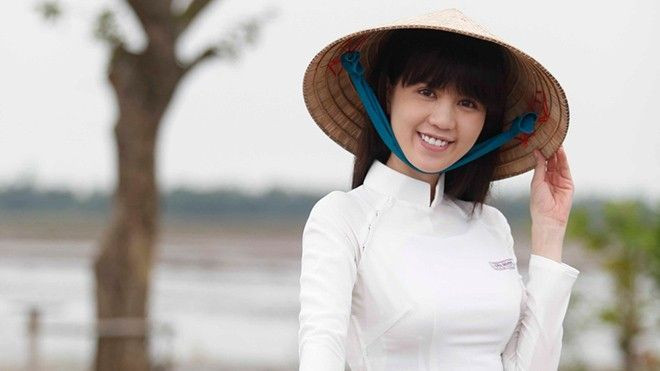 Chỉ là phim thôi mà, có đáng để lên án Ngọc Trinh? Ảnh 2