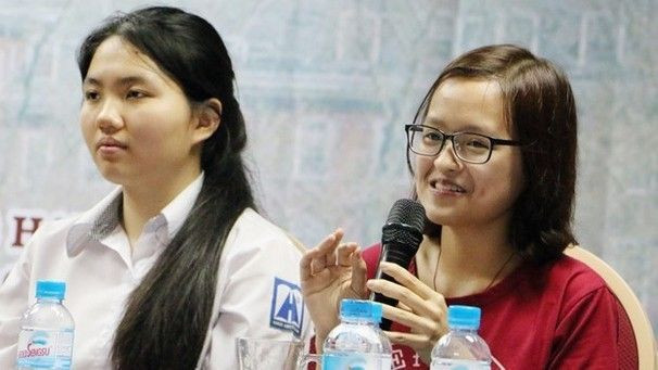 Ước mơ 13 năm của cha và 2 con gái cùng học Harvard Ảnh 2