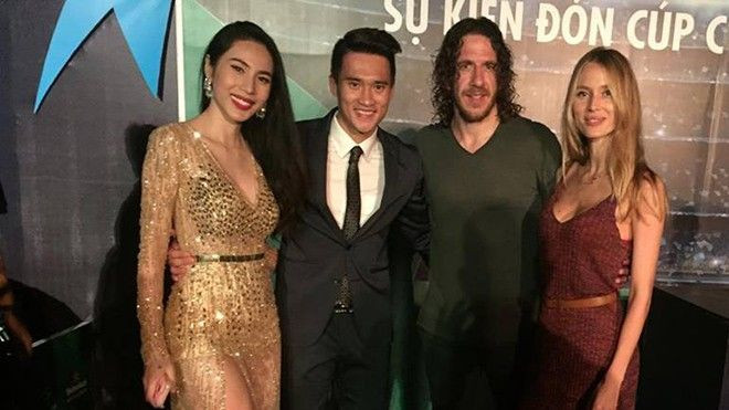 Thủy Tiên tự tin đọ sắc với bạn gái của Carles Puyol Ảnh 2