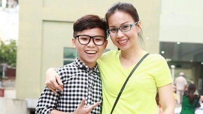 Cạn nước mắt với MV đầu tay của học trò Cẩm Ly: 'Cậu bé dân ca' Công Quốc Ảnh 2