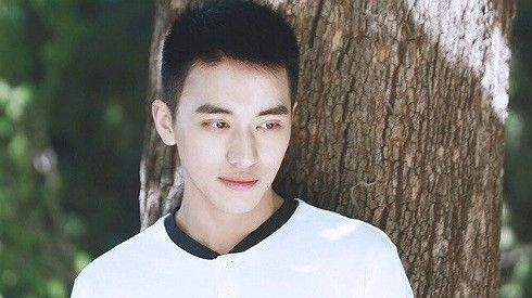 Fan Thượng Ẩn ‘giải oan’ cho Hứa Ngụy Châu về hành động tốc váy trợ lý nữ Ảnh 2