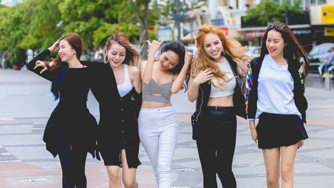 S-Girls chất vô đối trong street style mùa hè Ảnh 2