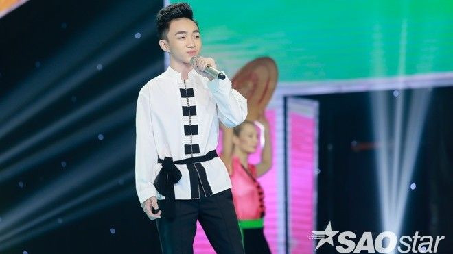 Ngô Trung Quang - Khi dân 'nhà nghề' đam mê Bolero Ảnh 2