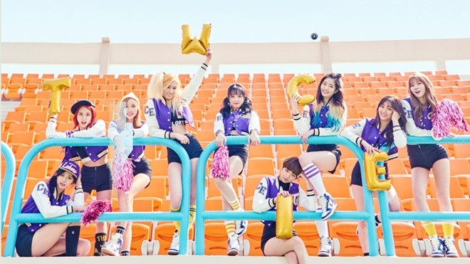 TWICE ‘không còn gì để bán’ vì 30.000 album được tẩu tán sạch trước khi phát hành Ảnh 2