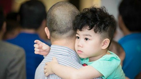 Không phải con trai Hà Hồ, đây mới là 'em bé kim cương' của showbiz Việt Ảnh 2