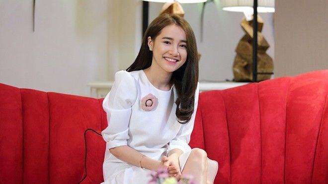 Nhã Phương lần đầu tiết lộ lý do yêu Trường Giang Ảnh 2