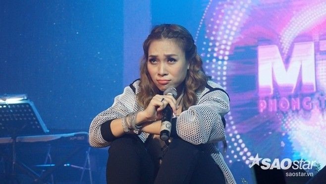 Nghe Mỹ Tâm ngâm thơ dễ thương đến 'phát hờn' trong đêm nhạc riêng Ảnh 2