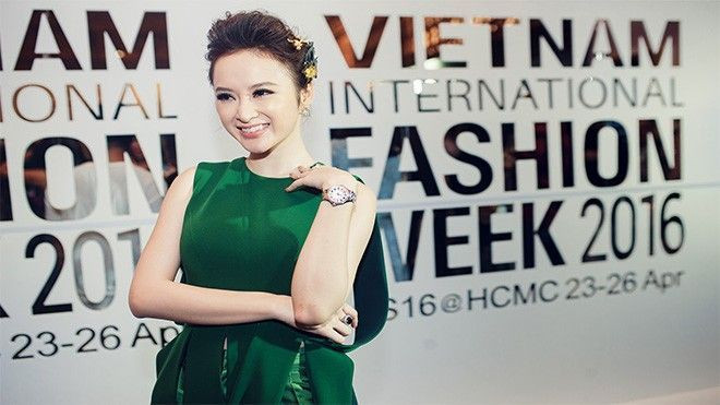 Angela Phương Trinh gây choáng ngợp với set đồ hơn 1 tỷ ở thảm đỏ thời trang Ảnh 2