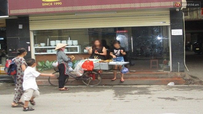 Xúc xích Viet foods chứa chất gây ung thư hầu như vắng bóng ở thị trường Hà Nội Ảnh 2