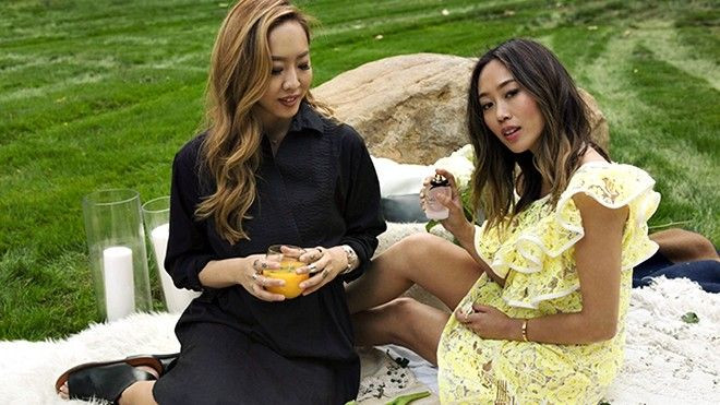 Phía sau ánh hào quang của những fashion blogger hàng đầu Ảnh 2