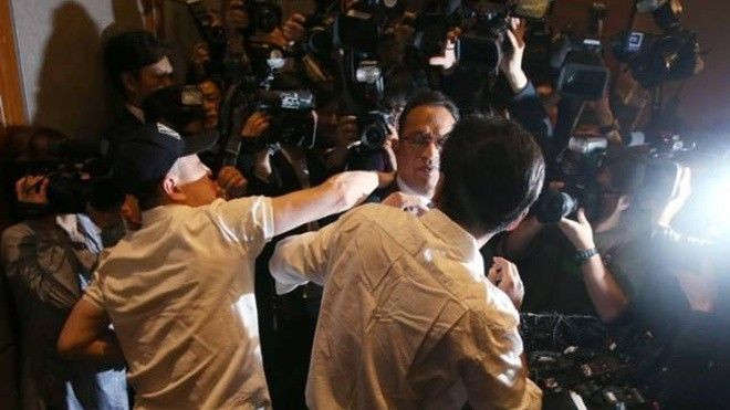 Sản phẩm gây chết hơn 100 người Hàn Quốc, giám đốc công ty bị người nhà nạn nhân tấn công Ảnh 2