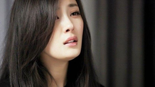 Dương Mịch: Nữ thần showbiz giật ngôi 'nữ hoàng thị phi' của Phạm Băng Băng Ảnh 2